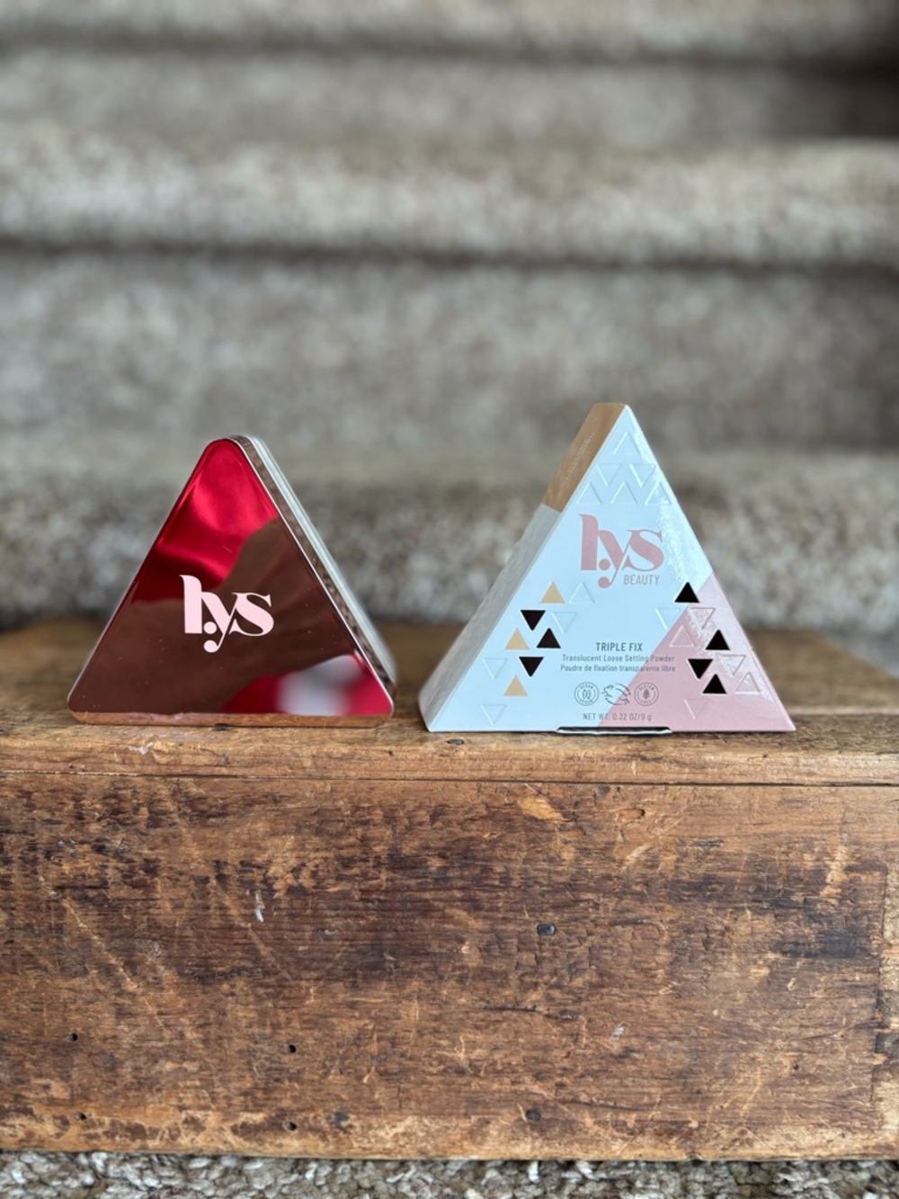 LYS beauty setting powder